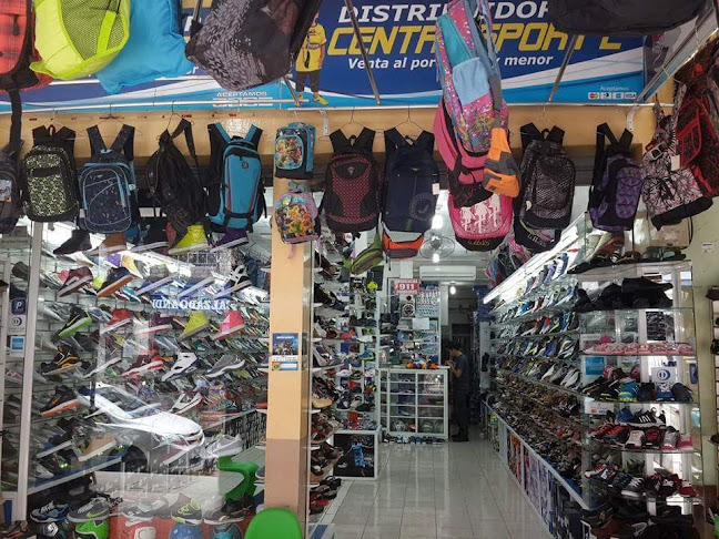 Opiniones de MEGADEPORTES Centro Sport en Machala - Tienda de ropa