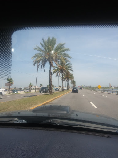 Shopping Mall «Galvez Shopping Center», reviews and photos, 6228 Broadway St, Galveston, TX 77551, USA