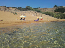 Fotografie cu Curmo beach zonele de facilități