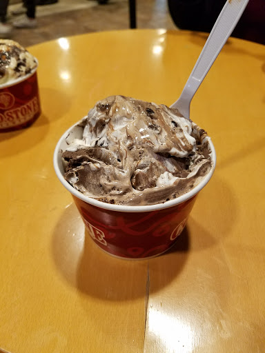 Ice Cream Shop «Cold Stone Creamery», reviews and photos, 2302 N University Pkwy, Provo, UT 84604, USA