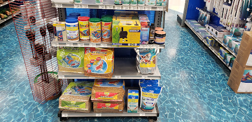 Pet Supply Store «Petco Animal Supplies», reviews and photos, 11620 W 95th St, Overland Park, KS 66214, USA