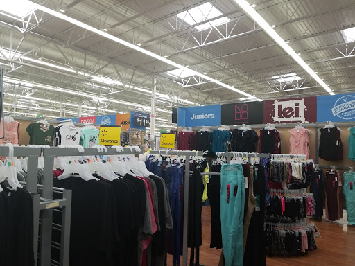 Discount Store «Walmart», reviews and photos, 1965 S Union Ave, Tacoma, WA 98405, USA