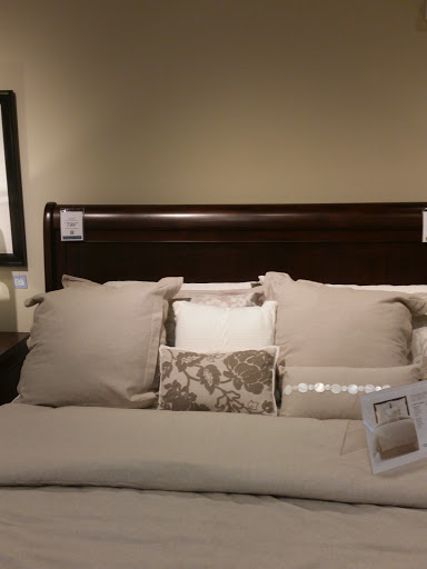 Furniture Store «Havertys Furniture», reviews and photos, 1725 N Rock Rd, Wichita, KS 67206, USA