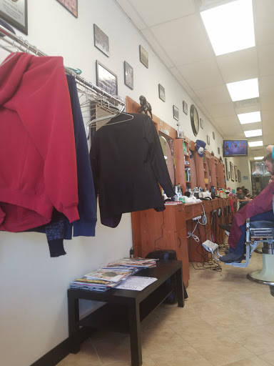 Barber Shop «Airmont Barber Shop», reviews and photos, 213 NY-59, Suffern, NY 10901, USA