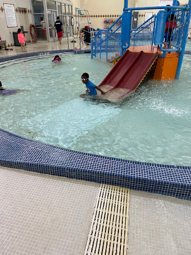 Recreation Center «Claude Moore Recreation Center», reviews and photos, 46105 Loudoun Park Ln, Sterling, VA 20164, USA