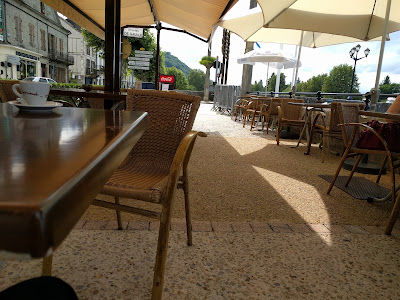 Banana's Kafé à Terrasson-Lavilledieu