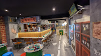 Atmosphère du Restaurant coréen DongNe chicken à Paris - n°17
