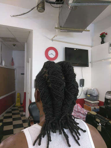 Shopping Mall «Benco Shopping Center», reviews and photos, 4520 Benning Rd SE, Washington, DC 20019, USA