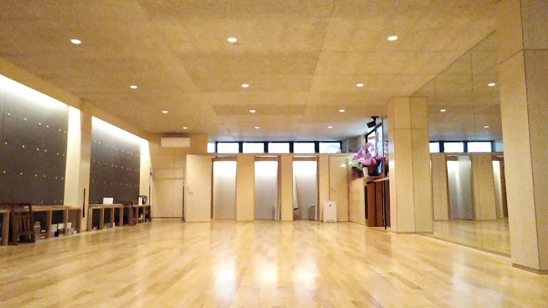 本八幡ダンスラウンジ Motoyawata Dance Lounge