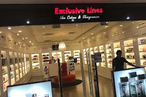Exclusive Lines image
