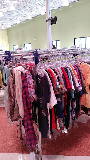 Thrift Store «Goodwill - West St. Paul», reviews and photos