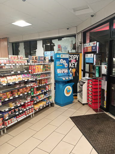 Convenience Store «7-Eleven», reviews and photos, 2000 San Pablo Ave, Berkeley, CA 94702, USA