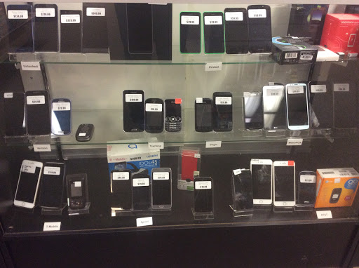 Electronics Store «Electronics Flip», reviews and photos, 5896 Mayfield Rd, Mayfield Heights, OH 44124, USA