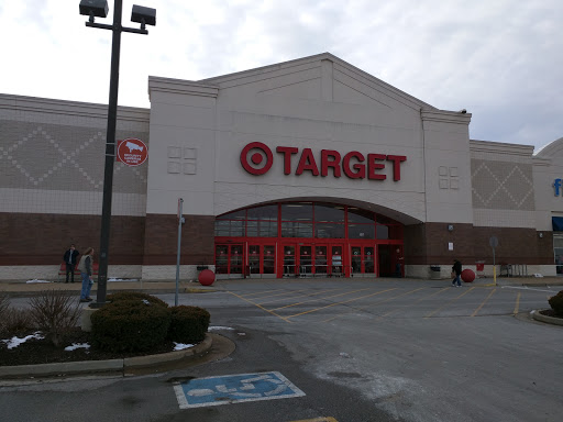 Department Store «Target», reviews and photos, 197 Gravois Bluffs Plaza Dr, Fenton, MO 63026, USA
