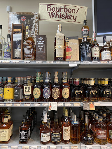 Liquor Store «Fifth Avenue Liquors Inc», reviews and photos, 6 Milliston Rd, Millis, MA 02054, USA