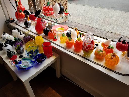 Art Gallery «Art By Fire - Glass Blowing Classes», reviews and photos, 195 Front St N, Issaquah, WA 98027, USA