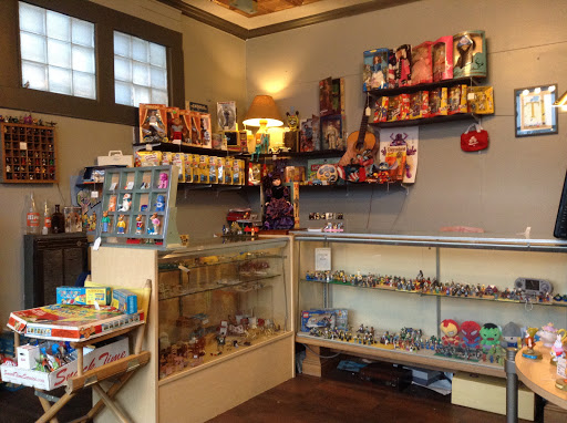 Lost Toys, 445 Forest St, Kalamazoo, MI 49001, USA, 
