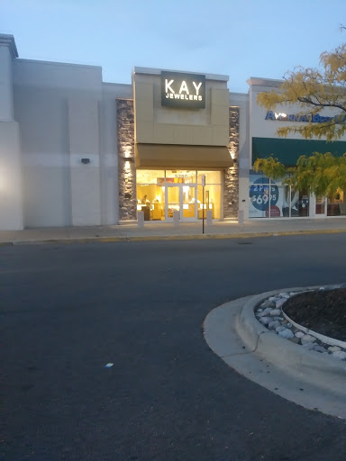 Jewelry Store «Kay Jewelers», reviews and photos, 5250 W Main St, Kalamazoo, MI 49009, USA