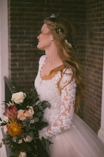 Bridal Shop «Tulip Bridal», reviews and photos, 1495 NW Gilman Blvd STE 12, Issaquah, WA 98027, USA