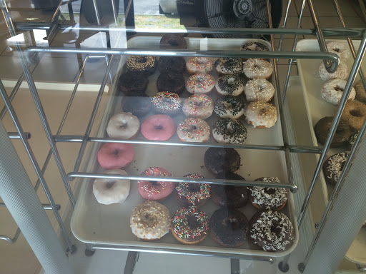 Donut Shop «Donut City», reviews and photos, 20941 Norwalk Blvd, Lakewood, CA 90715, USA