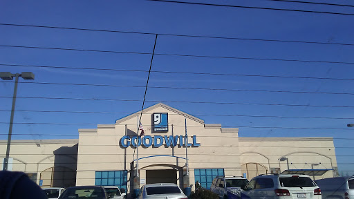 Thrift Store «Goodwill», reviews and photos