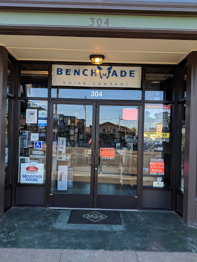 Work Clothes Store «Picky Picky Picky Stores», reviews and photos, 600 E St, Eureka, CA 95501, USA