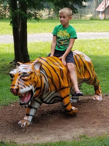 Zoo «Lupa Zoo», reviews and photos, 62 Nash Hill Rd, Ludlow, MA 01056, USA