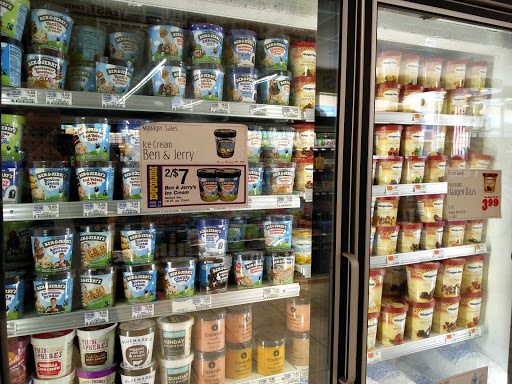 Grocery Store «Emporium Fresh Market», reviews and photos, 876 Connetquot Ave, Islip Terrace, NY 11752, USA