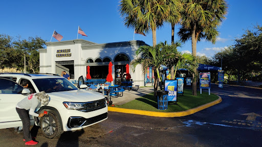 Miracle Car Wash en Boca Raton