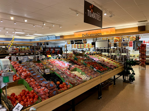 Grocery Store «Stop & Shop», reviews and photos, 1083 Inman Ave, Edison, NJ 08820, USA