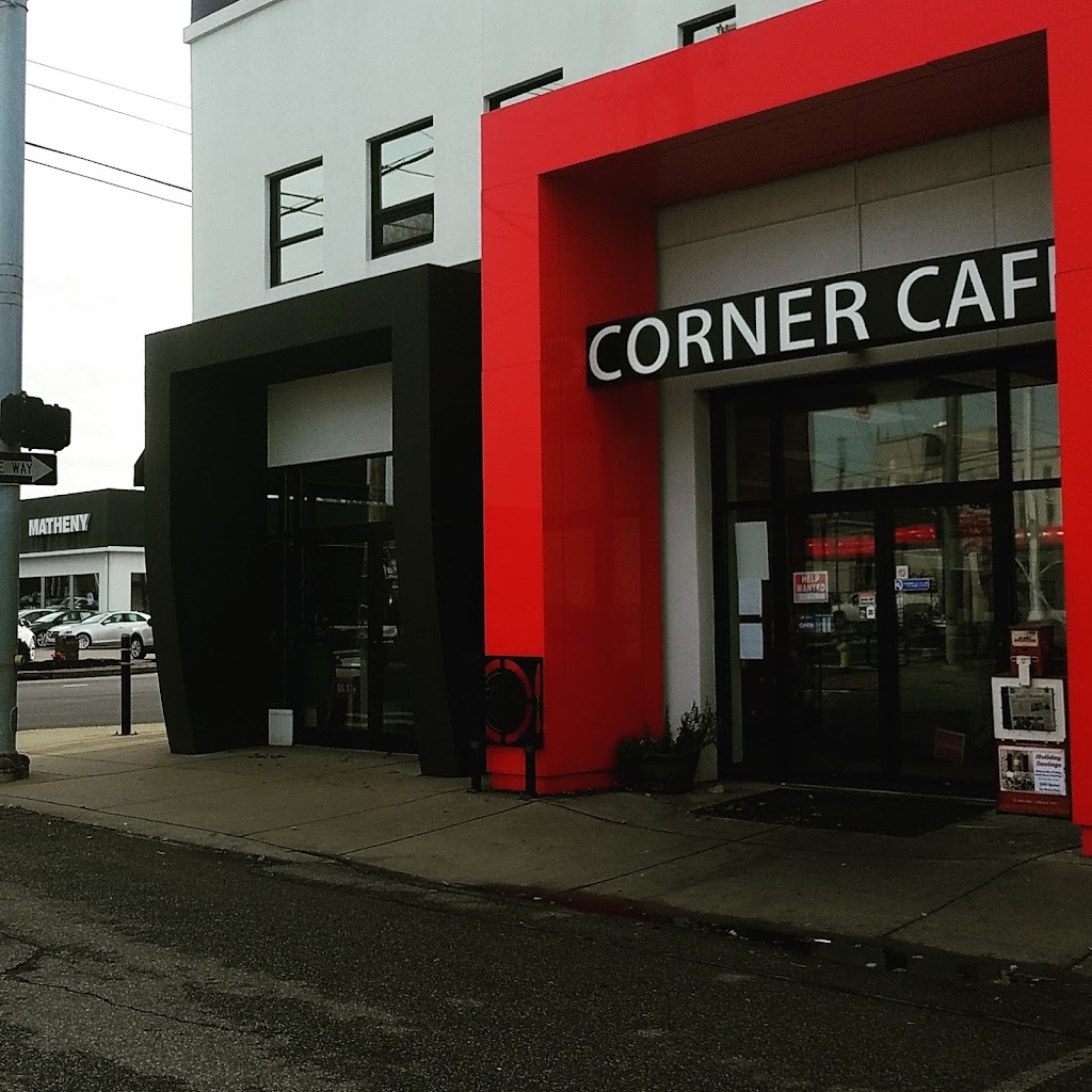 Corner Café 26101