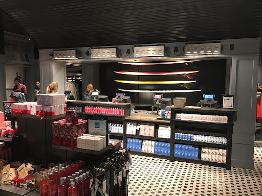 Clothing Store «Hollister Co.», reviews and photos, 19575 Biscayne Blvd #1335, Aventura, FL 33180, USA