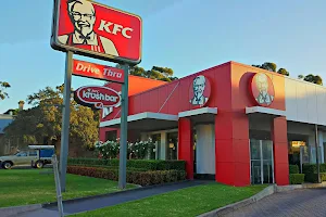 KFC Mitcham image