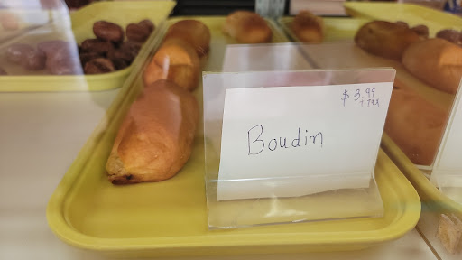 Donut Shop «Donut Palace», reviews and photos, 113 S Interstate Hwy 35, New Braunfels, TX 78130, USA