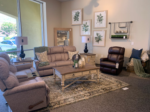 La-Z-Boy Home Furnishings & Dcor image