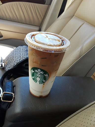 Coffee Shop «Starbucks», reviews and photos, 820 Woodside Rd, Redwood City, CA 94061, USA