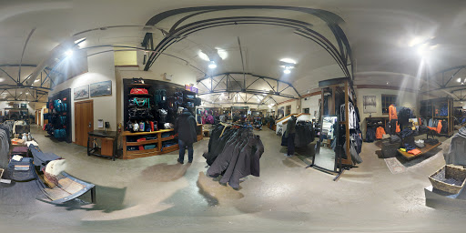 Clothing Store «Patagonia St. Paul», reviews and photos, 1648 Grand Ave, St Paul, MN 55105, USA