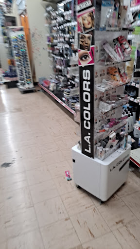 Dollar Store «FAMILY DOLLAR», reviews and photos, 1313 N Lewis Ave, Waukegan, IL 60085, USA