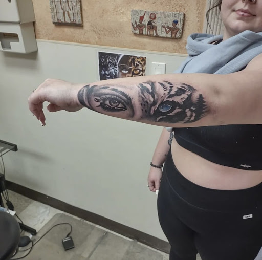 Tattoo Shop «Magic Needle Tattoo & Body», reviews and photos, 4550 FM 1960 Suite E, Humble, TX 77346, USA