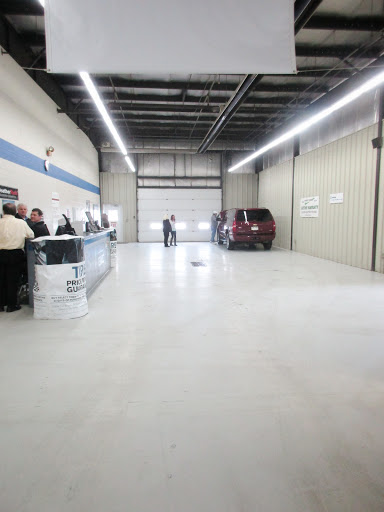 Car Dealer «Wes Finch Auto Plaza Inc», reviews and photos, 410 West St, Grinnell, IA 50112, USA