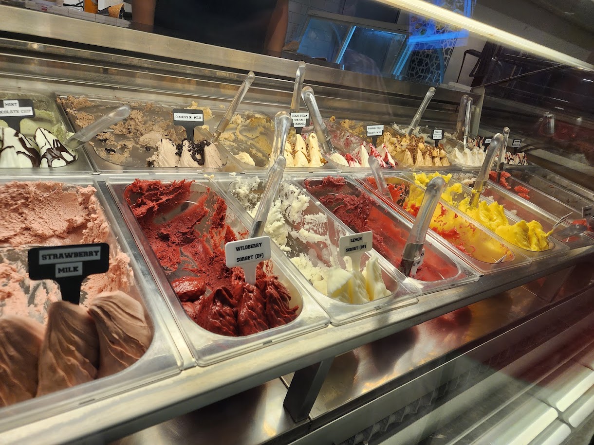 Paciugo Gelato Cafe