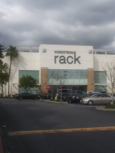 Department Store «Nordstrom Rack», reviews and photos, 3363 E Foothill Blvd, Pasadena, CA 91107, USA