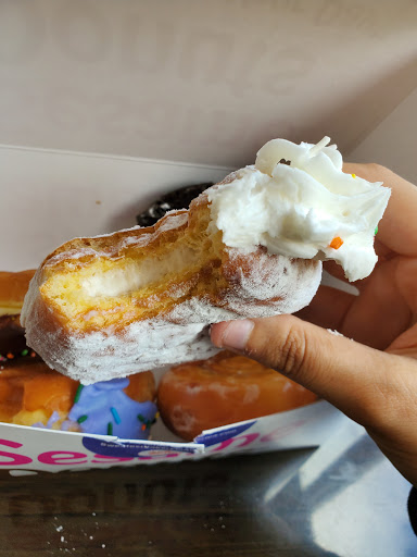 Donut Shop «Sesame Donuts - Scholls Ferry», reviews and photos, 12700 SW North Dakota St, Portland, OR 97223, USA