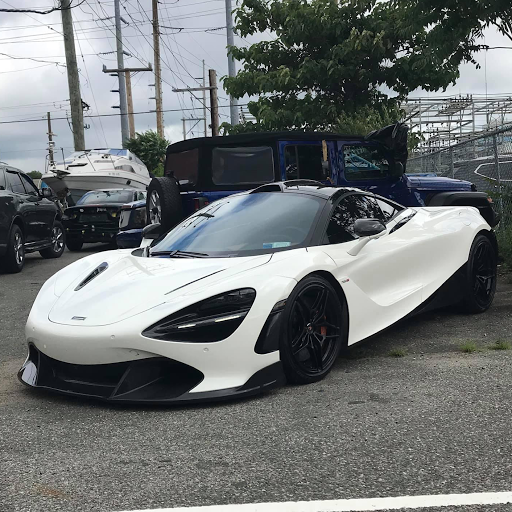 Auto Body Shop «Garden City Auto Body», reviews and photos, 91 Commercial Ave, Garden City, NY 11530, USA