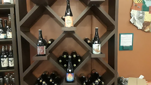 Wine Store «UnWined», reviews and photos, 1600 Belle View Blvd, Alexandria, VA 22307, USA