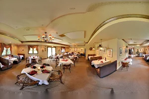 Andrias Steakhouse image