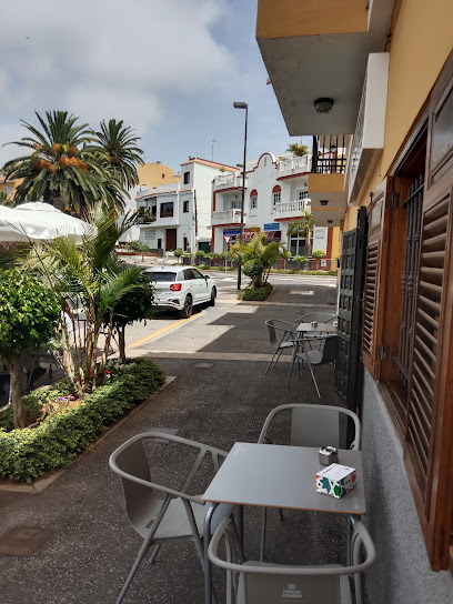 LA BODEGA - Av. Inmaculada Concepción, 31, 38360 El Sauzal, Santa Cruz de Tenerife, Spain