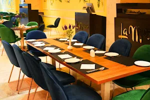 Best Hi Tea and Dinner Buffet in Lahore Lamessa Indigo Restaurant image