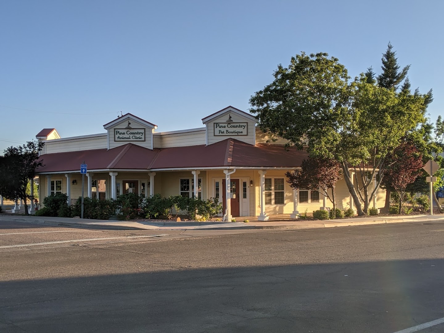 Pine Country Animal Clinic