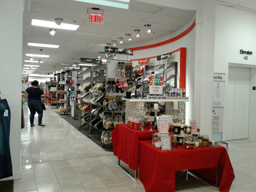 Shopping Mall «Edison Mall», reviews and photos, 4125 Cleveland Ave, Ft Myers, FL 33901, USA